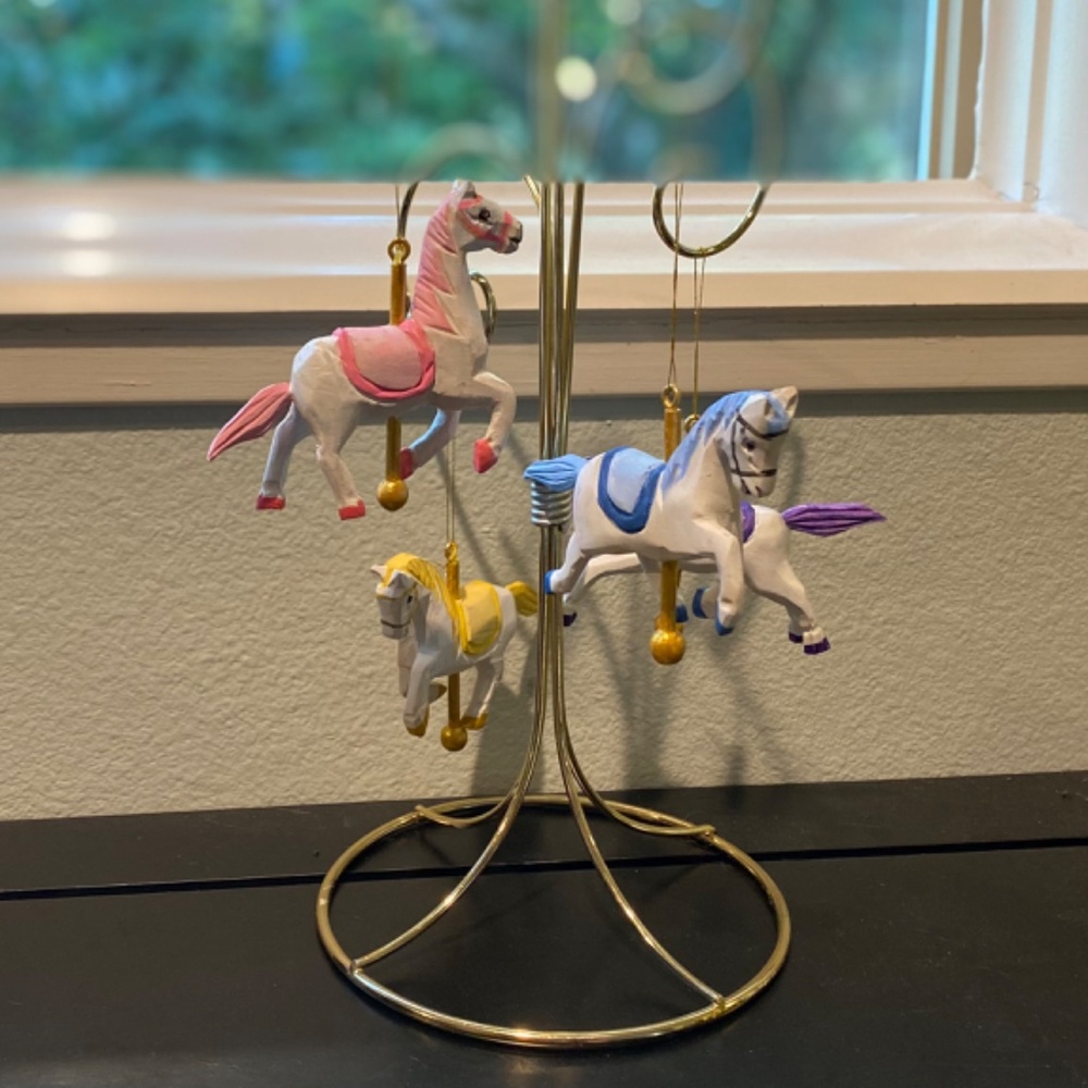4 Carousel Horse Ornaments, Wood & Hand Painted, 13" Wire Stand, Nursery or Tree - Picture 2 of 16